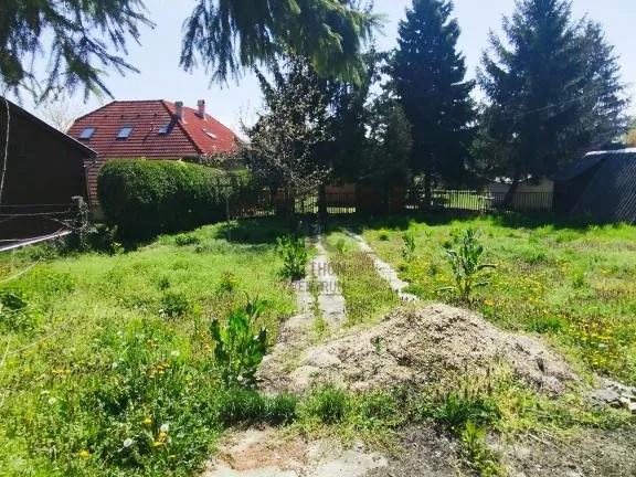 Eladó telek Balatonkenese 467 nm