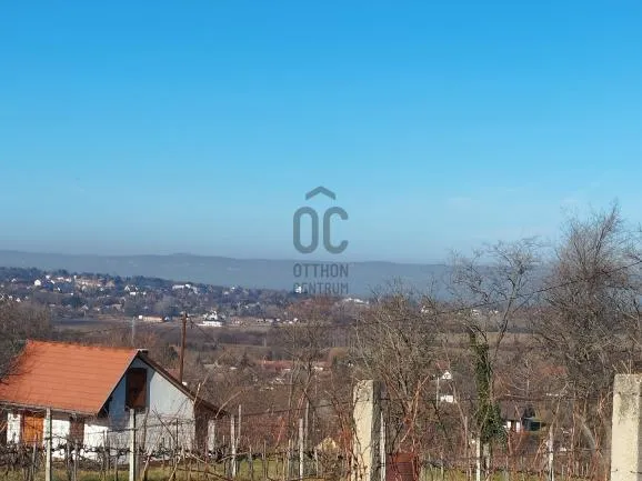 Eladó üdülő és hétvégi ház Kőröshegy 25 nm