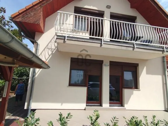Eladó ház Siófok, Ezüstpart 120 nm
