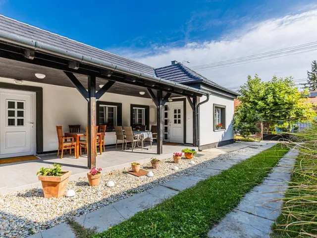 Eladó ház Kőröshegy 104 nm