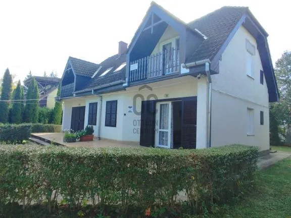 Eladó ház Szántód 160 nm