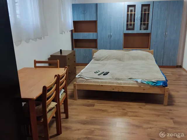 Kiadó lakás Szentes 40 nm