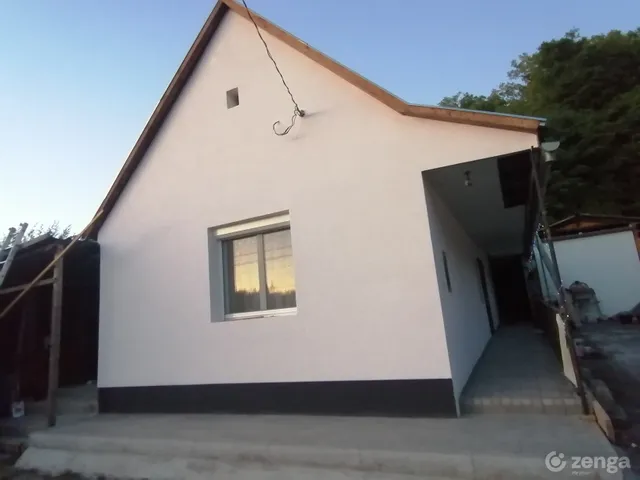 Eladó ház Felcsút 50 nm