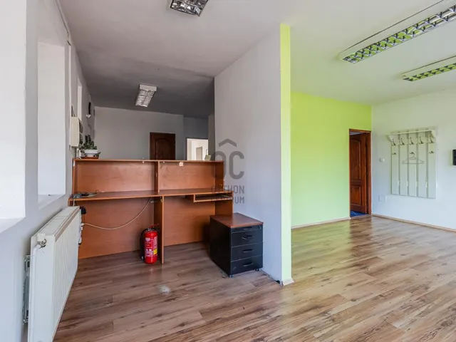 Kiadó kereskedelmi és ipari ingatlan Budapest XV. kerület, Rákospalota 468 nm