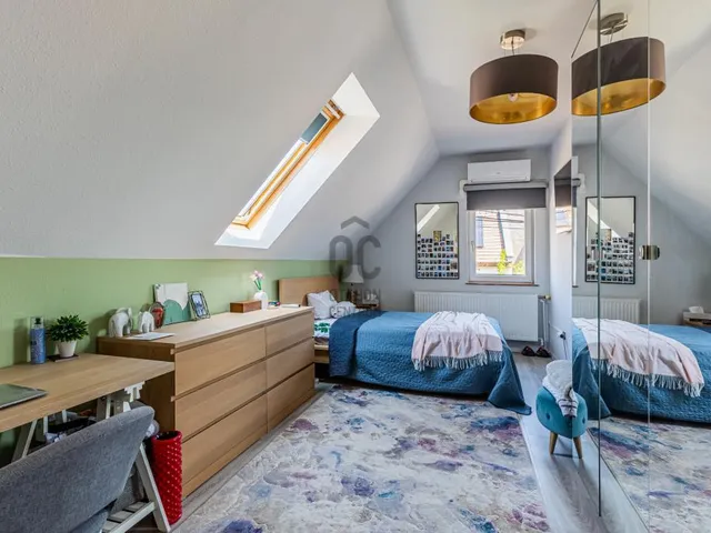 Eladó ház Budapest XV. kerület, Pestújhely 240 nm