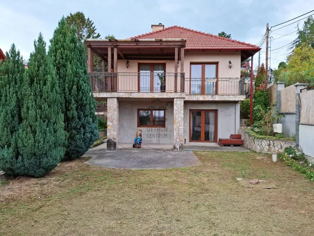 Eladó ház Budakalász 134 nm