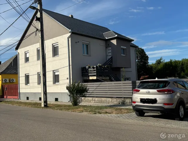 Eladó ház Dunaföldvár 230 nm