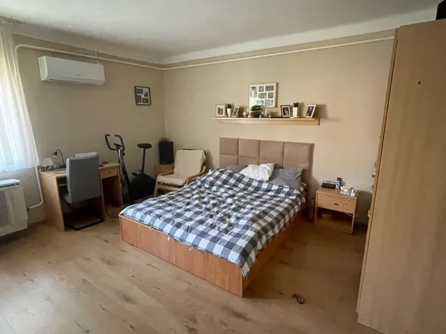 Eladó lakás Pécs, Egyetemváros 34 nm