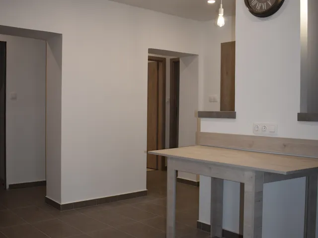 Kiadó lakás Pécs, Belváros, Felsőmalom u. 71 nm