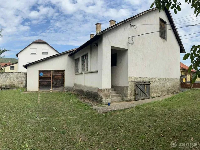 Eladó ház Tokaj 65 nm