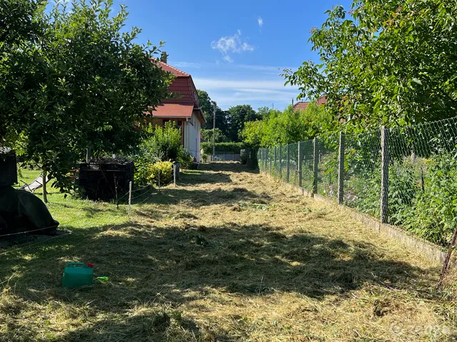 Eladó telek Tinnye 1306 nm