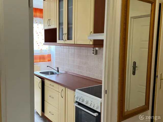 Eladó lakás Szentendre, Püspökmajori lakótelep 55 nm