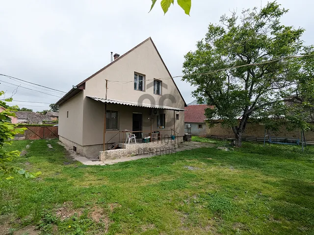 Eladó ház Nagyharsány 130 nm