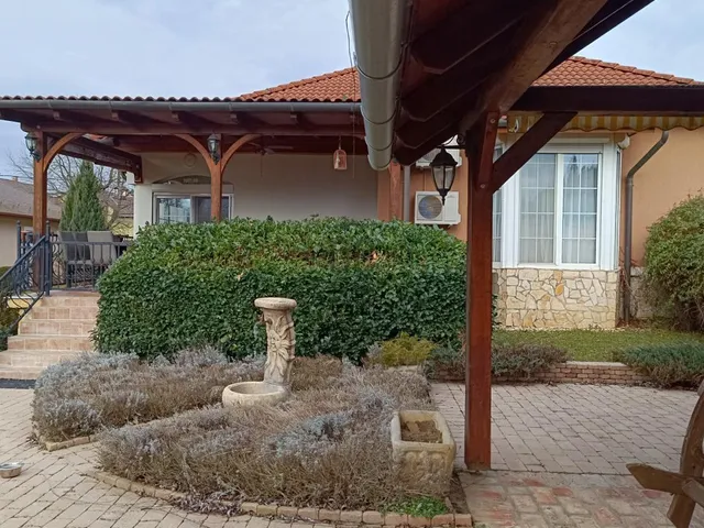 Eladó ház Nagykanizsa, Palin 210 nm