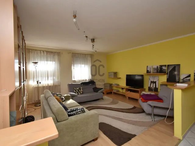Eladó lakás Zalaegerszeg, Belváros 90 nm