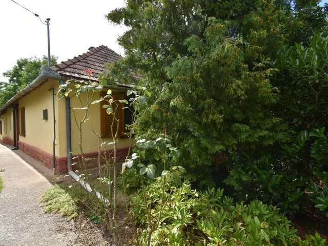 Eladó ház Batyk 85 nm