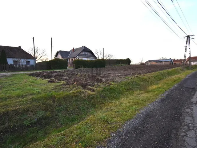 Eladó telek Bagod 1427 nm