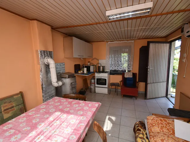 Eladó nyaraló Bocfölde 24 nm