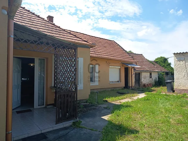Eladó ház Felsőrajk 75 nm