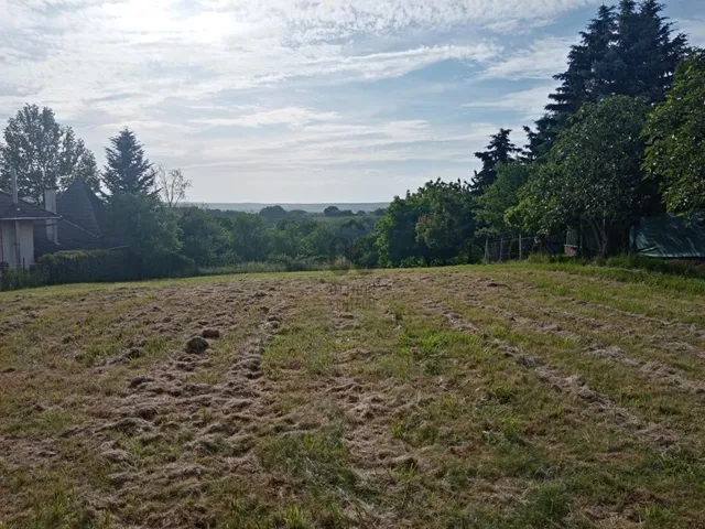 Eladó telek Zalaegerszeg, Ebergény 2664 nm