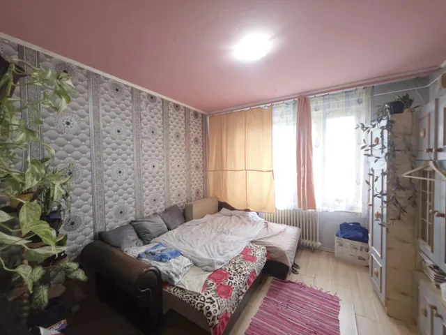 Eladó lakás Dunaújváros, Római városrész 56 nm