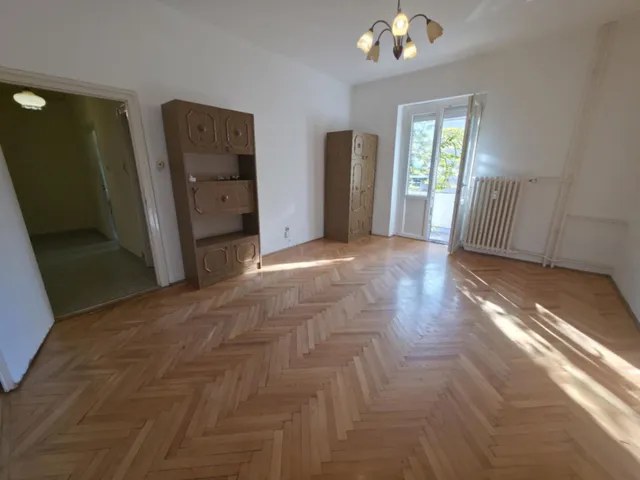 Eladó lakás Dunaújváros, Technikum városrész 52 nm