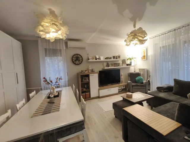 Eladó lakás Budapest III. kerület, Békásmegyer 75 nm