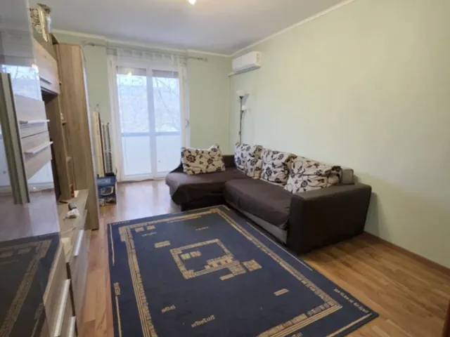 Eladó lakás Dunaújváros, Belváros 44 nm
