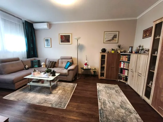 Eladó lakás Budapest III. kerület, Békásmegyer 50 nm