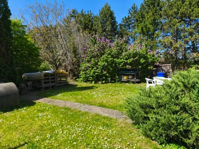 Eladó telek Budakalász 900 nm