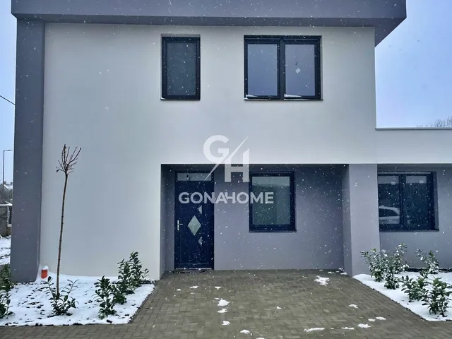 Eladó lakás Ajka 103 nm