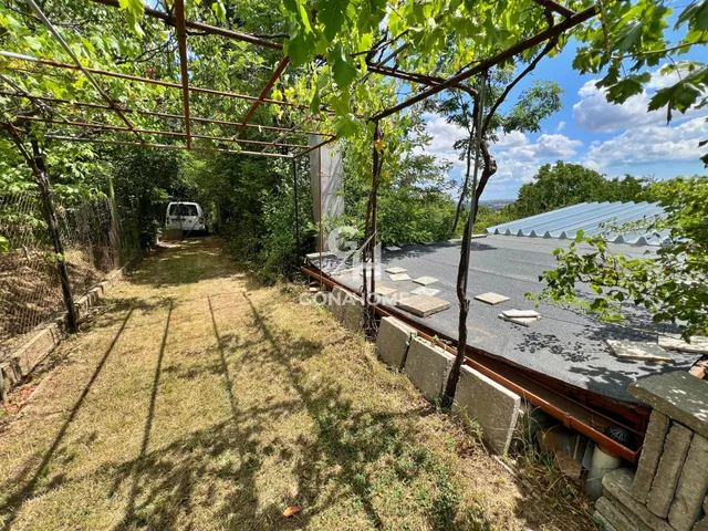 Eladó üdülő és hétvégi ház Veszprém 40 nm