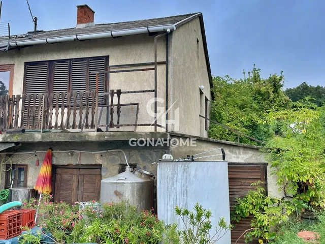 Eladó telek Mencshely 422 nm