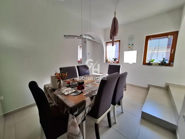 Eladó ház Veszprém 260 nm