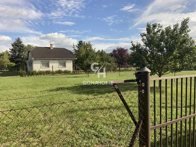 Eladó telek Balatonfűzfő 1439 nm