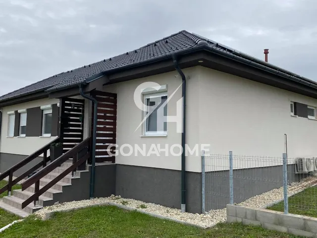 Eladó ház Veszprém 90 nm