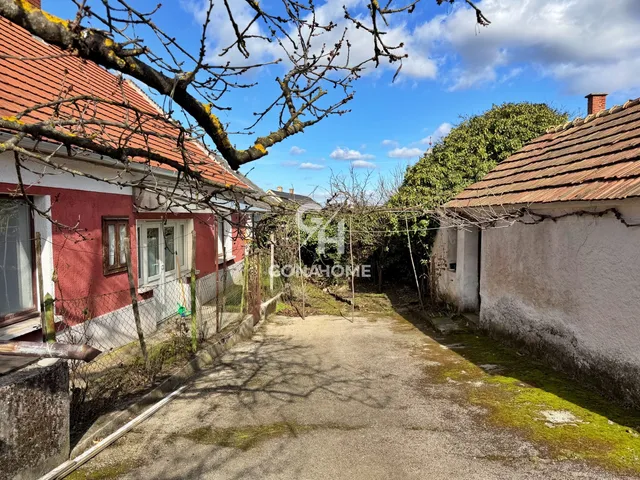 Eladó ház Nemesvámos 70 nm