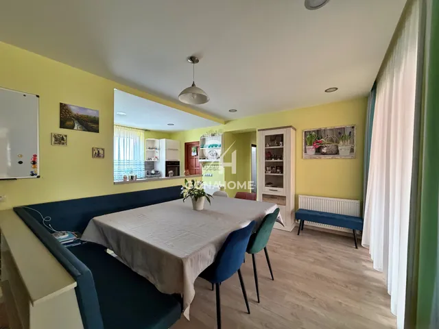 Eladó ház Nemesvámos 228 nm