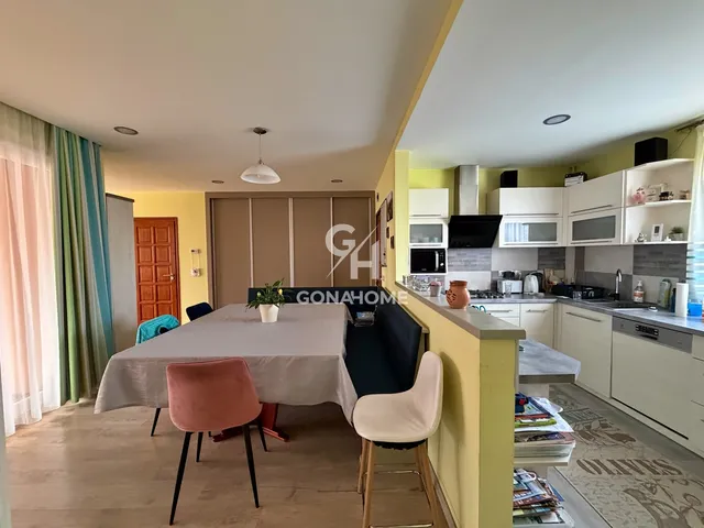 Eladó ház Nemesvámos 228 nm