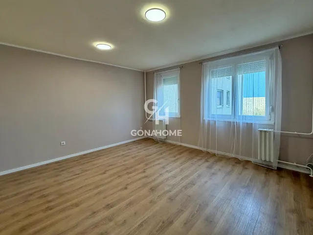 Eladó lakás Veszprém 54 nm