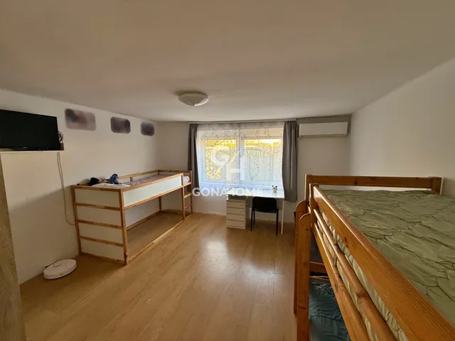 Eladó ház Veszprém 57 nm