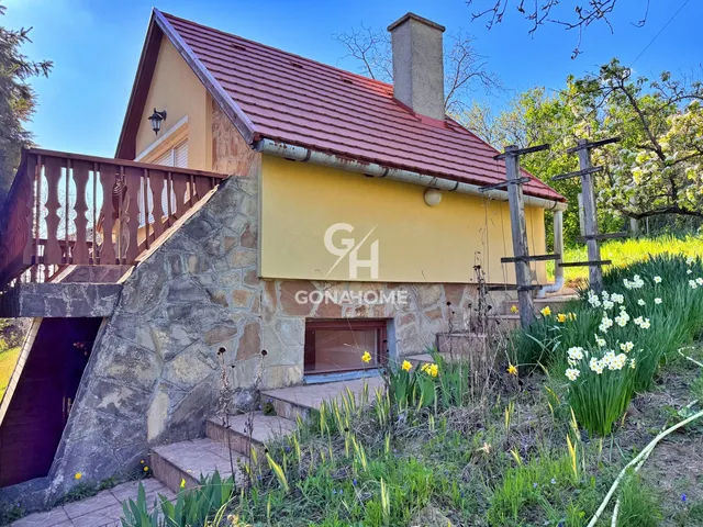 Eladó üdülő és hétvégi ház Felsőörs 37 nm