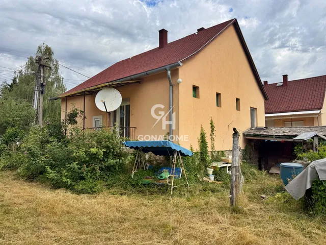 Eladó ház Bakonyszentkirály 60 nm