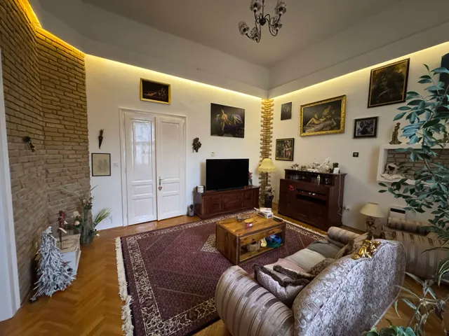 Eladó lakás Pécs 115 nm