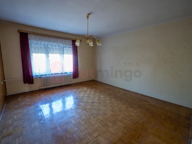 Eladó ház Pécs, Bánom 98 nm
