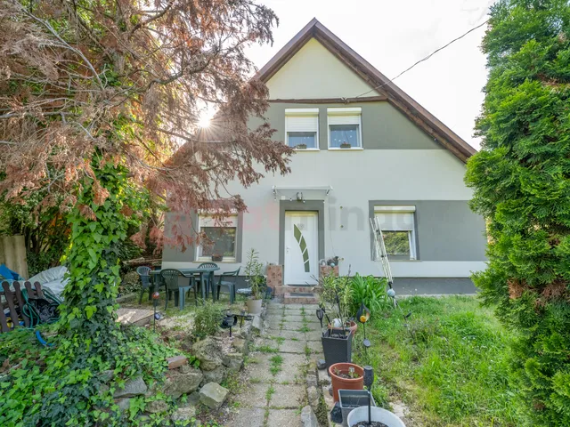 Eladó ház Pécs, Deindol 120 nm