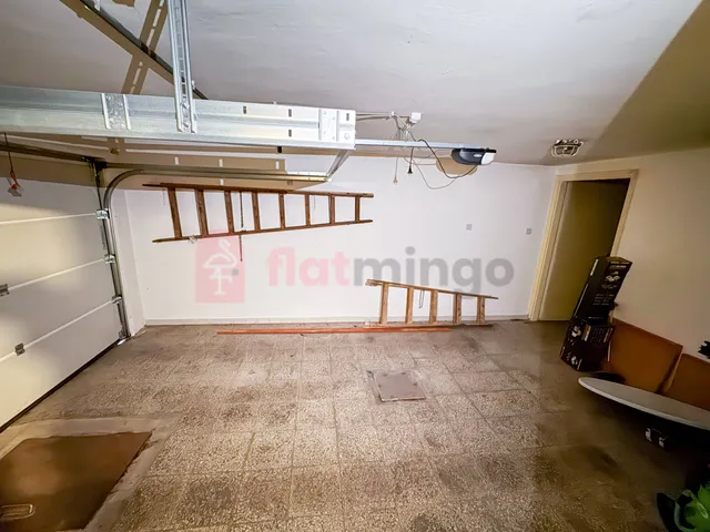 Eladó ház Pécs 265 nm