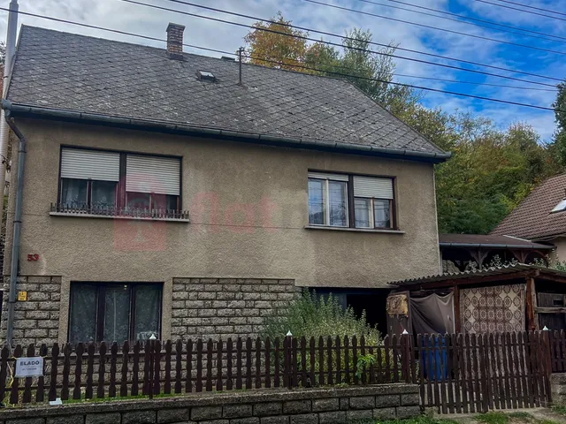 Eladó ház Pécs, Vasas 90 nm