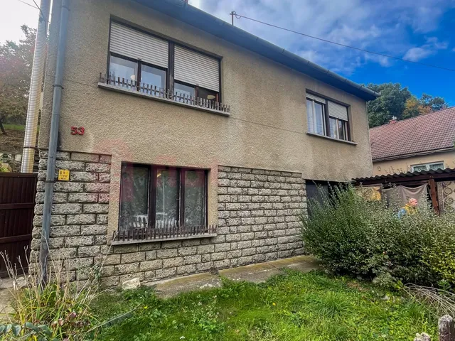 Eladó ház Pécs, Vasas, Bencze József utca 90 nm