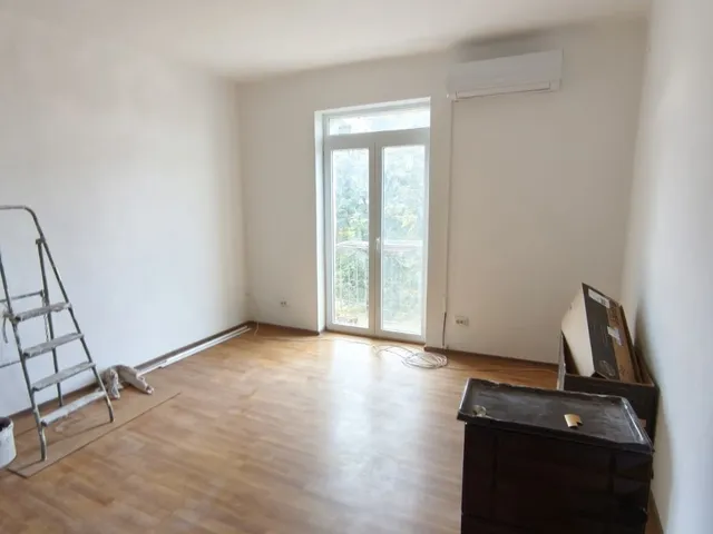 Eladó lakás Komló, Bányász utca 11 52 nm